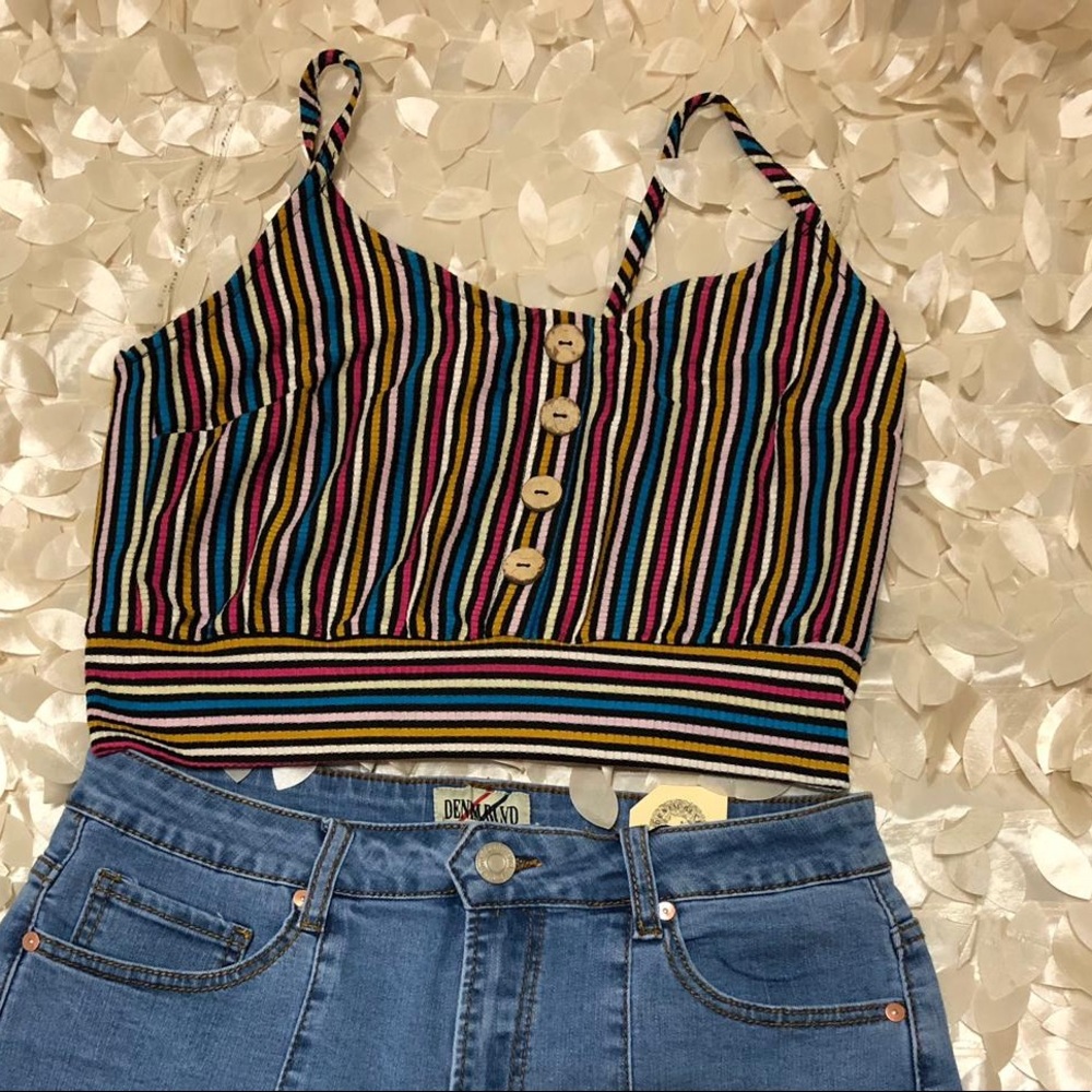 Crop top